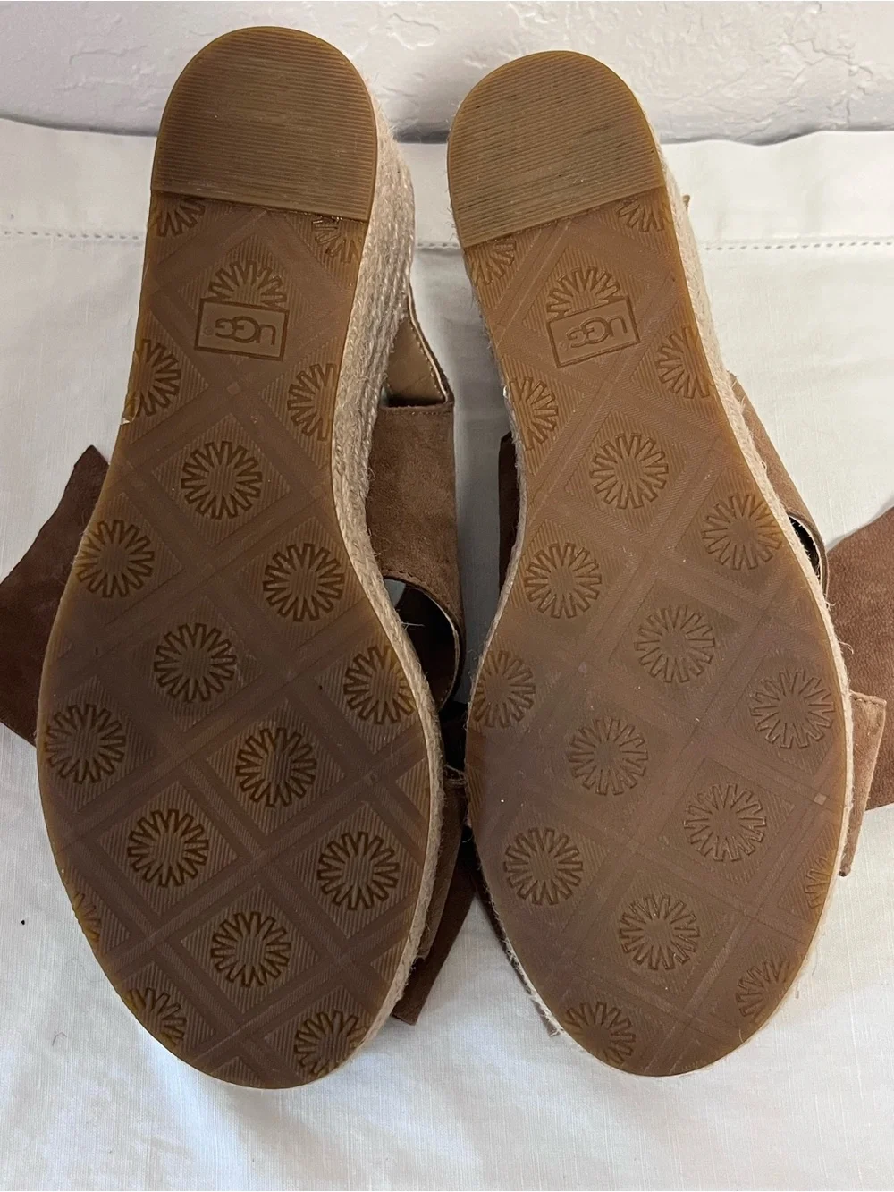 UGG Tan Espadrille Wedge Camila Suede Bow Slingback Chestnut Sandals SZ 9.5